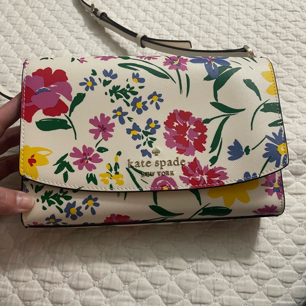 Kate Spade Floral Pocketbook with leather shoulder strap or chain hand strap